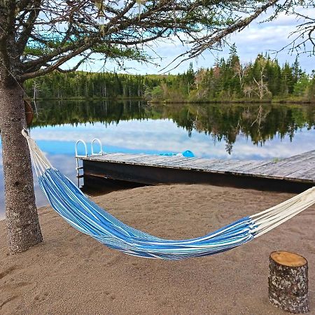 Fiddler'S Lake Escape Gabarus Buitenkant foto