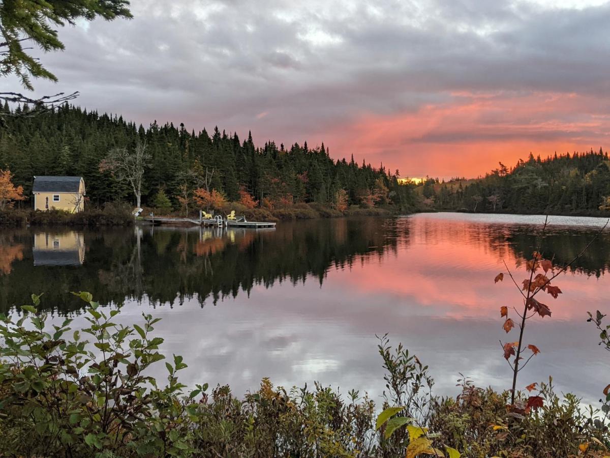 Fiddler'S Lake Escape Gabarus Buitenkant foto