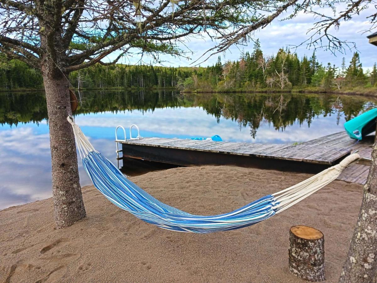 Fiddler'S Lake Escape Gabarus Buitenkant foto